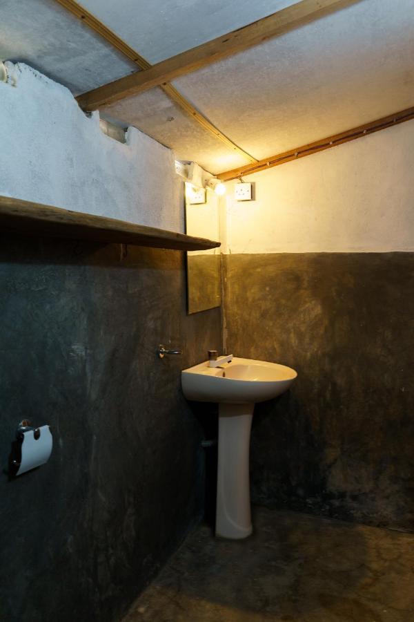 Little Bay Arugam Bay Hostel Luaran gambar